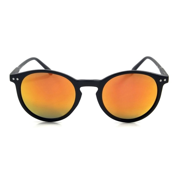 cool fashion accessories retro